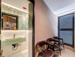 Lorong Telok (D1), Retail #633850081